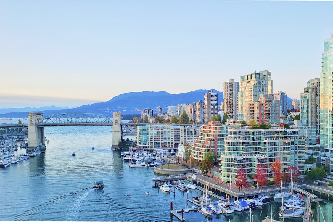 海外航空券 + ホテル予約