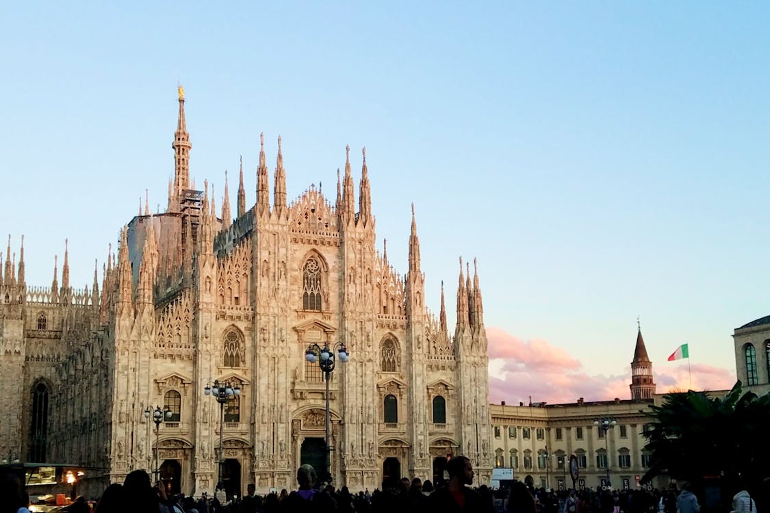 海外航空券 + ホテル予約