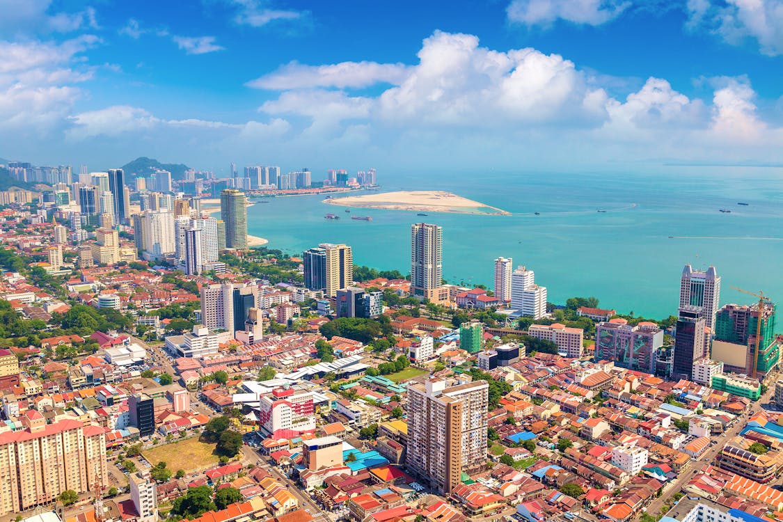 海外航空券 + ホテル予約