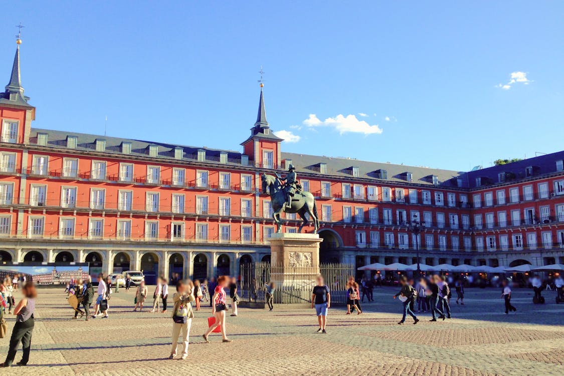 海外航空券 + ホテル予約