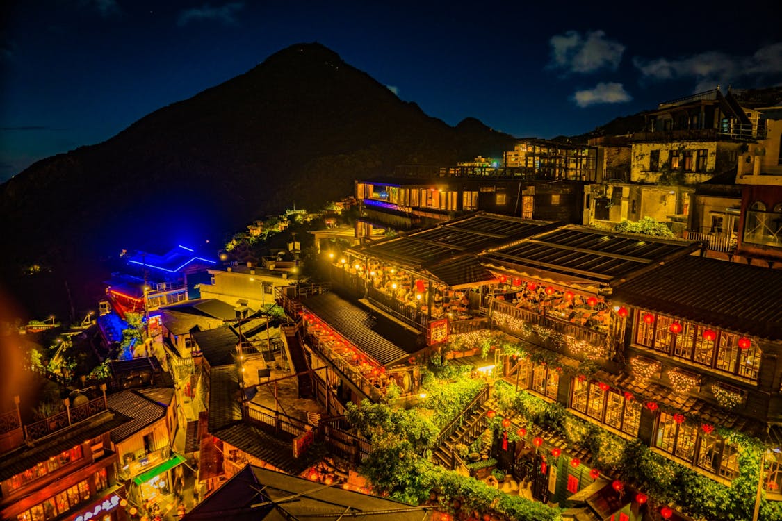 海外航空券 + ホテル予約