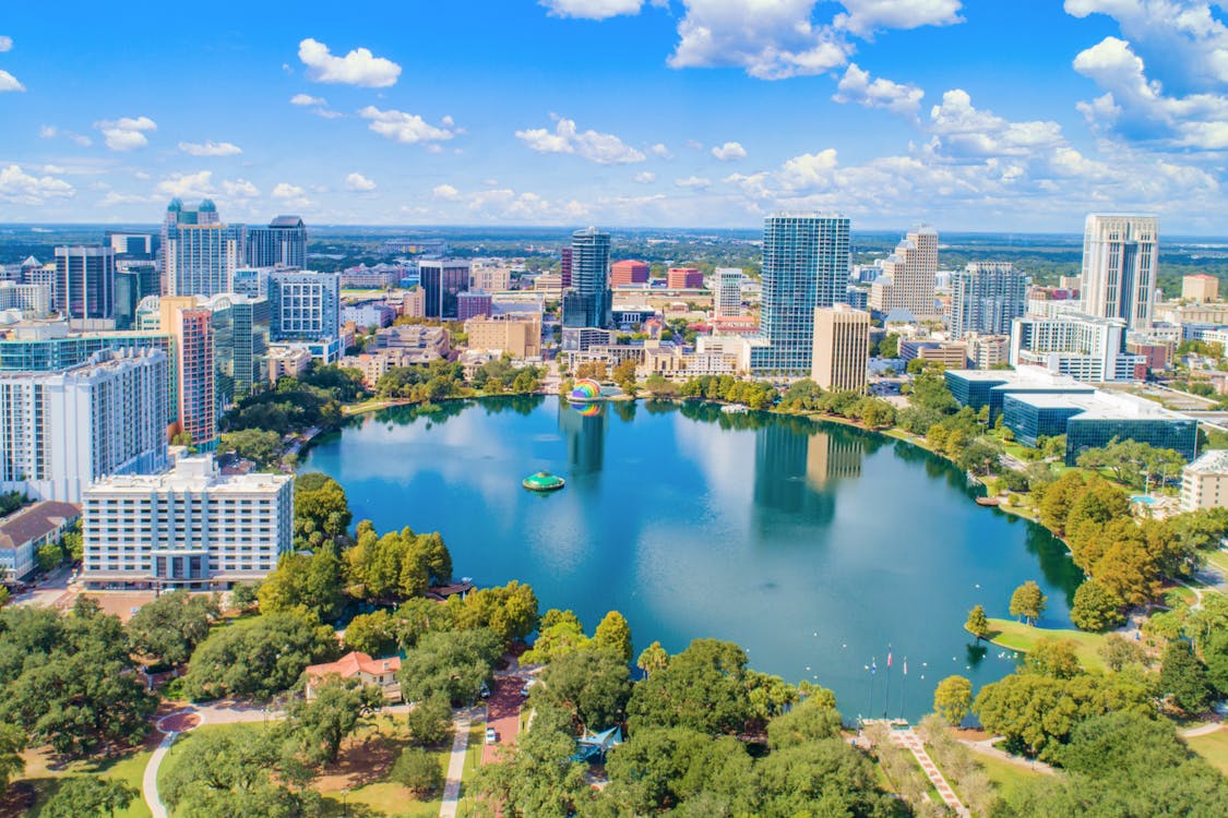 海外航空券 + ホテル予約