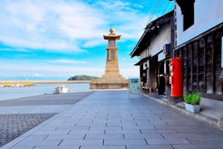 瀬戸内海の絶景にうっとり。レトロな港町「鞆の浦」を満喫する旅