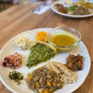 神聖な空気を感じる高野山を巡り、宿坊に泊まる旅