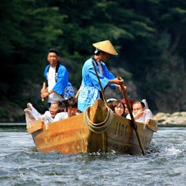 自然に囲まれた温泉地・鬼怒川で、絶景をめぐる旅